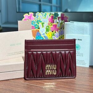 Authentic Miu Miu Nappa leather card holder NWT